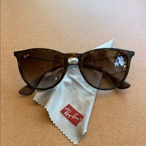 tortoise shell erika ray bans!